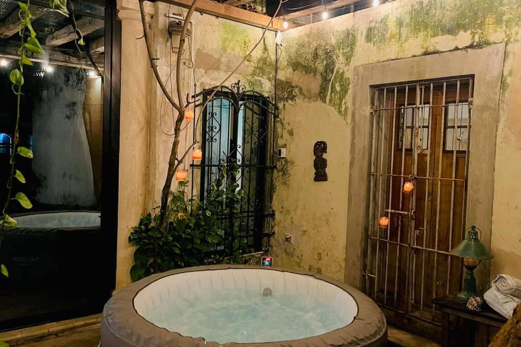 فيلا ميريدافي House Dzalbay Santa Lucia With Hot Tub المظهر الخارجي الصورة